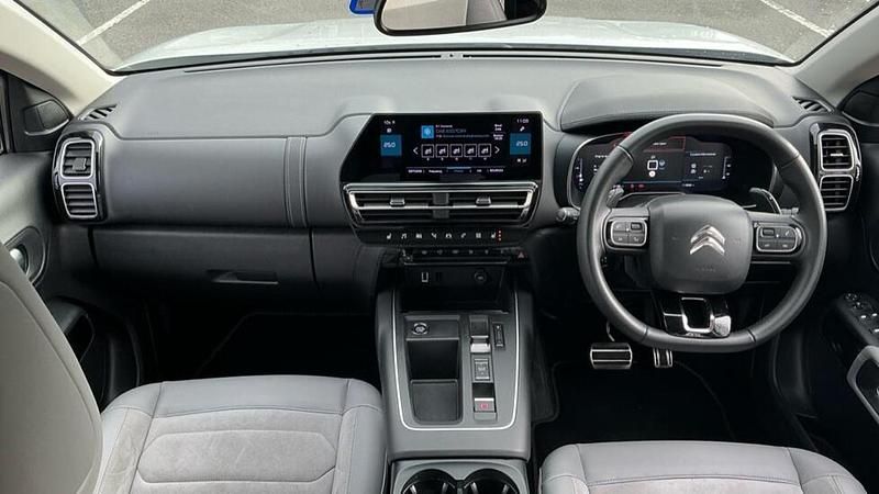 Used Citroën C5 Aircross PureTech 134 HP (98 kW) 2023 White SUV