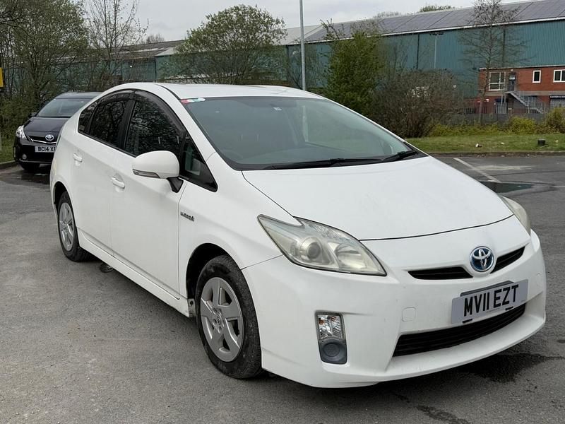 White Used 2025 Toyota Prius Hatchback | £4,250 - Image 1/3