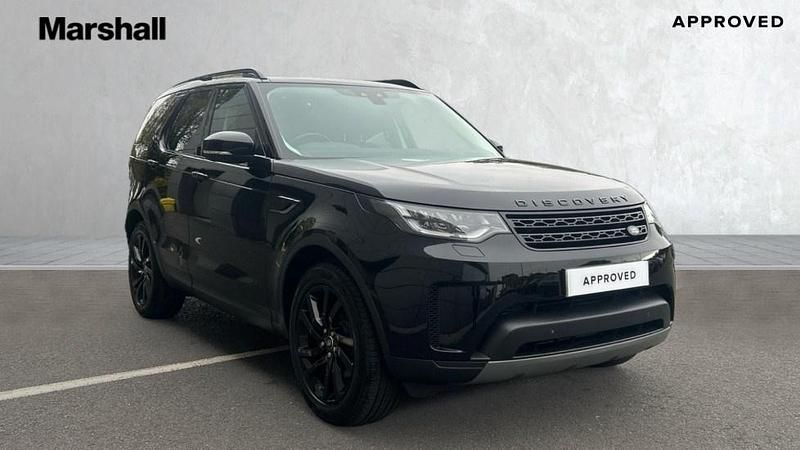 Black Used 2018 Land Rover Discovery 5 SE SUV | £21,452 (Super price) - Image 1/4