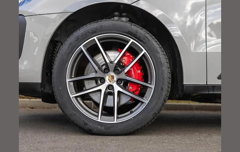 Used Porsche Macan S 374 HP (275 kW) 2022 Grey SUV