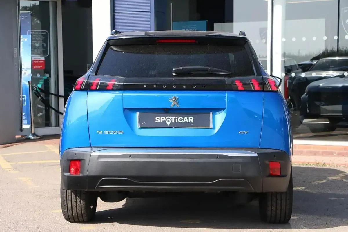 Used Peugeot e-2008 Premium 100 kW (136 HP) 2021 Blue SUV
