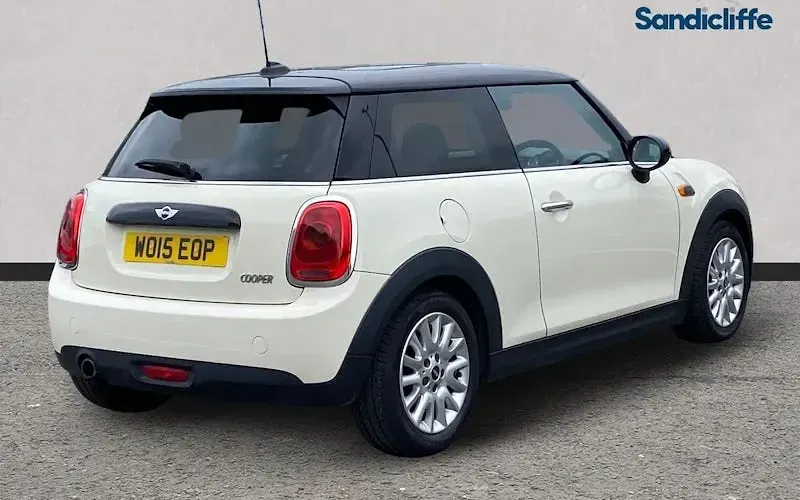 Używany Mini Cooper Hatch 136 KM (100 kW) 2017 Hatchback