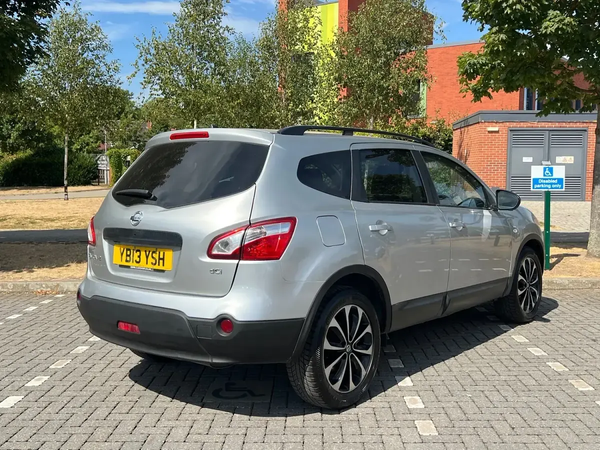 Used Nissan Qashqai +2 360º 110 HP (80 kW) 2013 Silver SUV