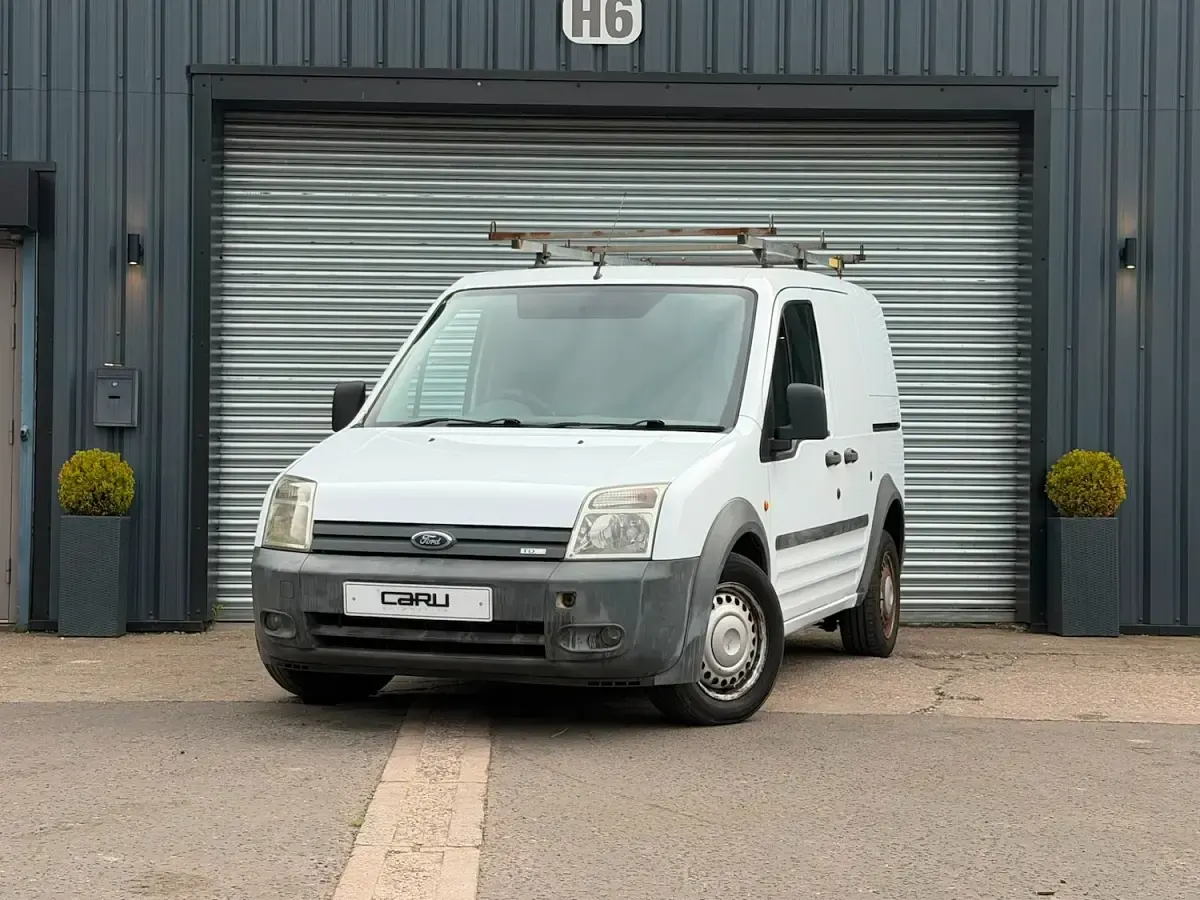 Used Ford Transit Connect 90 HP (66 kW) 2007 White MPV