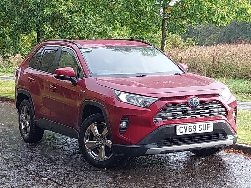 Red Used 2019 Toyota RAV4 Hybrid Design SUV | £20,698 (Fair price) - Image 1/4