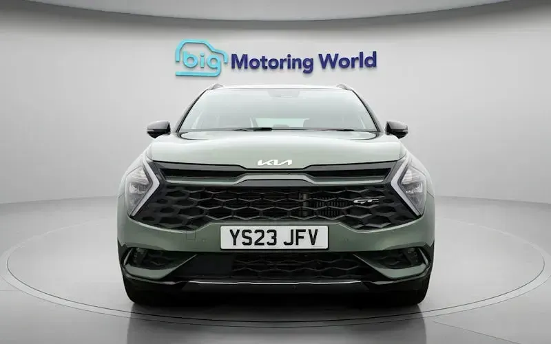Usado Kia Sportage GT-Line 265 HP (194 kW) 2023 Verde SUV