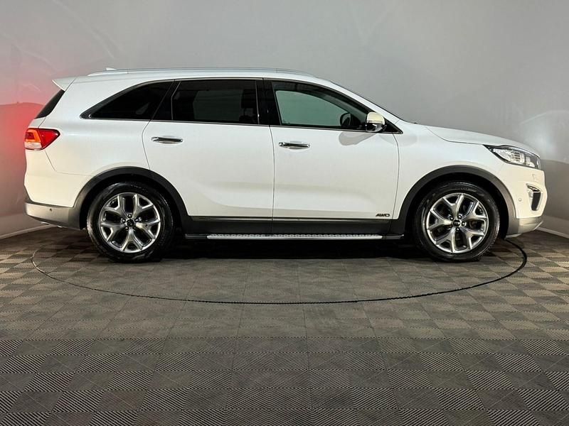 Used Kia Sorento 200 HP (147 kW) 2016 White SUV