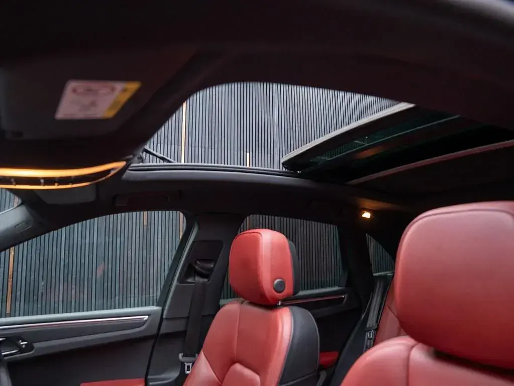 Used Porsche Macan 2020 Black SUV