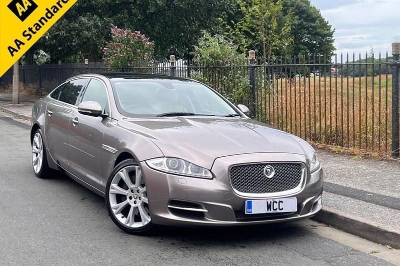 Grey Used 2011 Jaguar XJ Premium Luxury Sedan | £7,995 (Good price) - Image 1/1