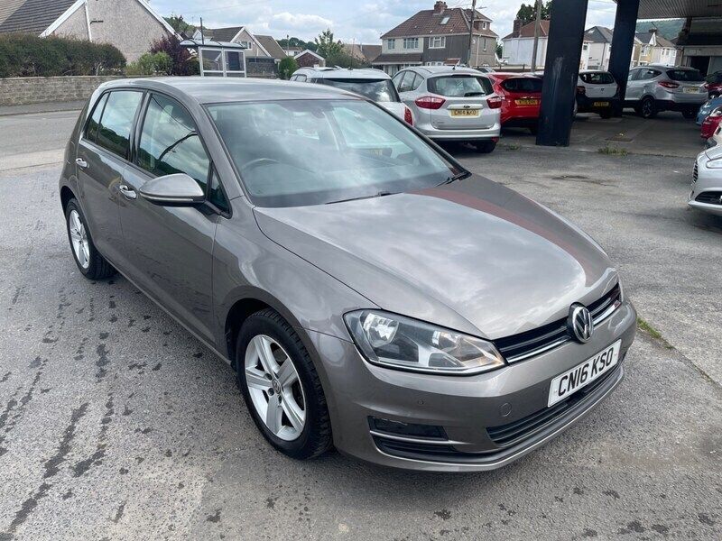Grey Used 2016 VW Golf VII Match Hatchback | £7,750 (Fair price) - Image 1/4
