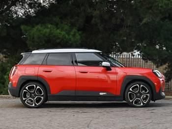 New Mini Aceman Exclusive 160 kW (218 HP) 2026 Orange SUV
