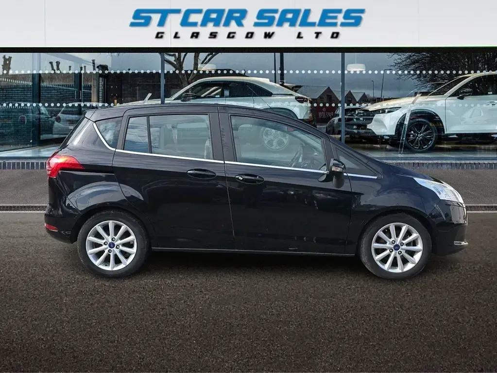 Used Ford B-MAX Titanium 105 HP (77 kW) 2016 Black MPV