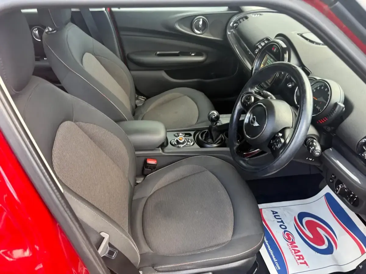 Used Mini Cooper Clubman 150 HP (110 kW) 2016 Red Estate
