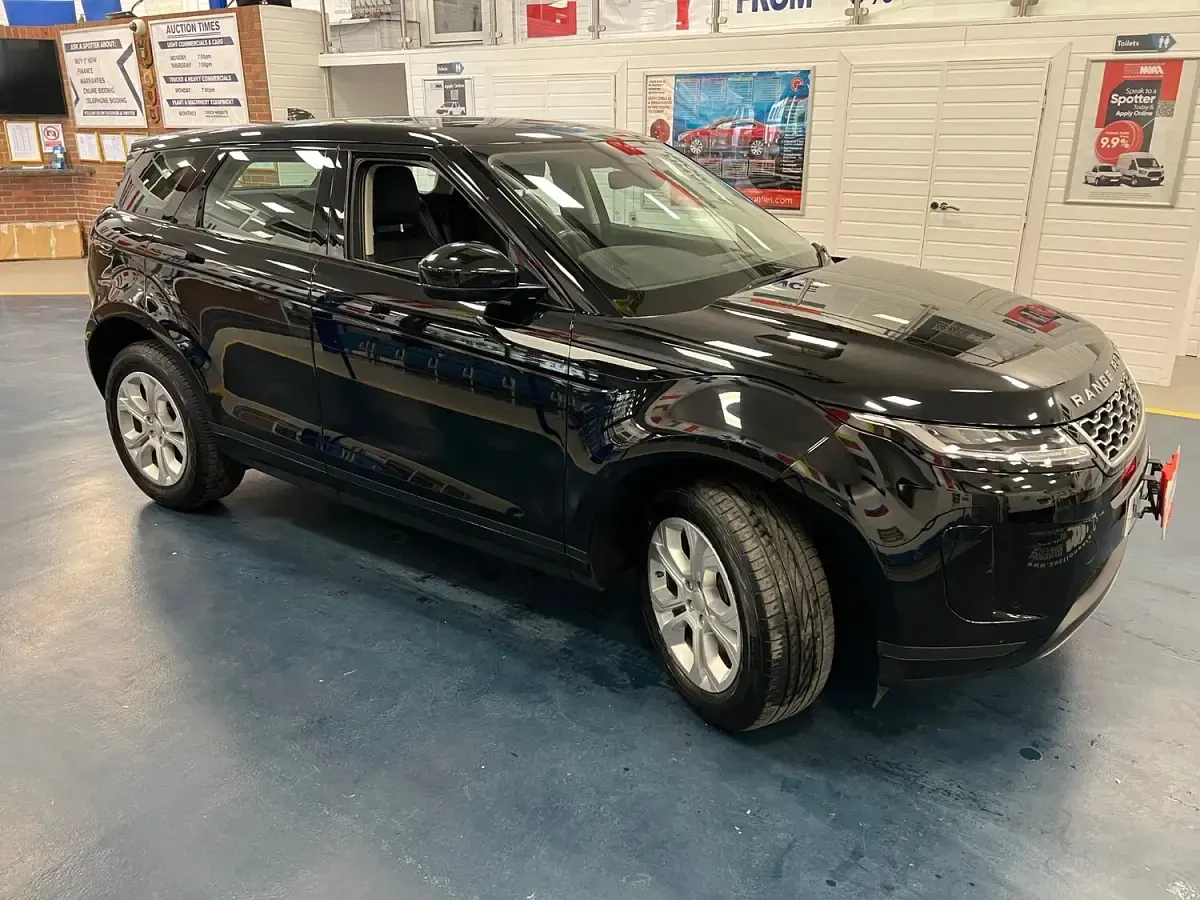 Used Land Rover Range Rover evoque S 150 HP (110 kW) 2019 Black SUV