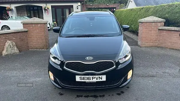 Used Kia Carens 2016 Black MPV