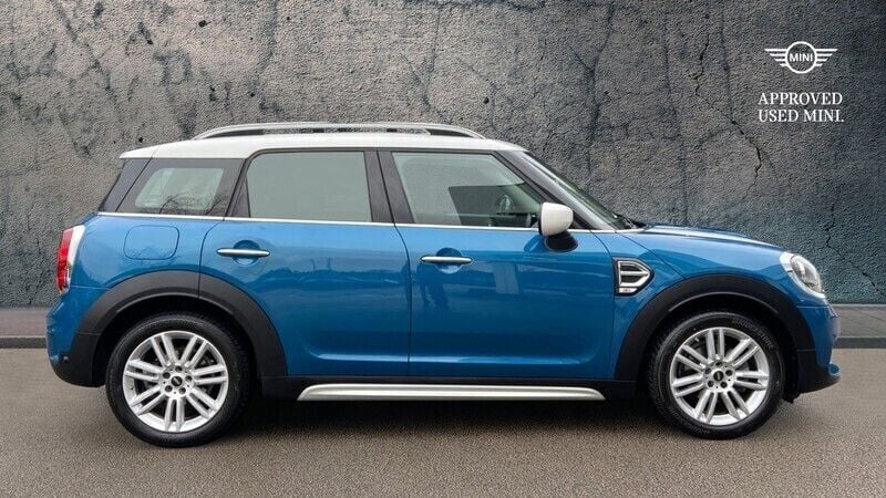 Used Mini Cooper Countryman Exclusive 134 HP (98 kW) 2019 Blue SUV
