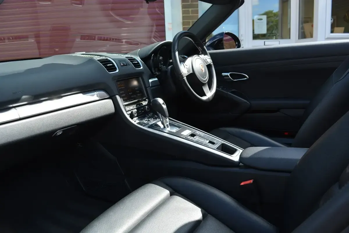 Used Porsche Boxster 265 HP (194 kW) 2013 Cabriolet