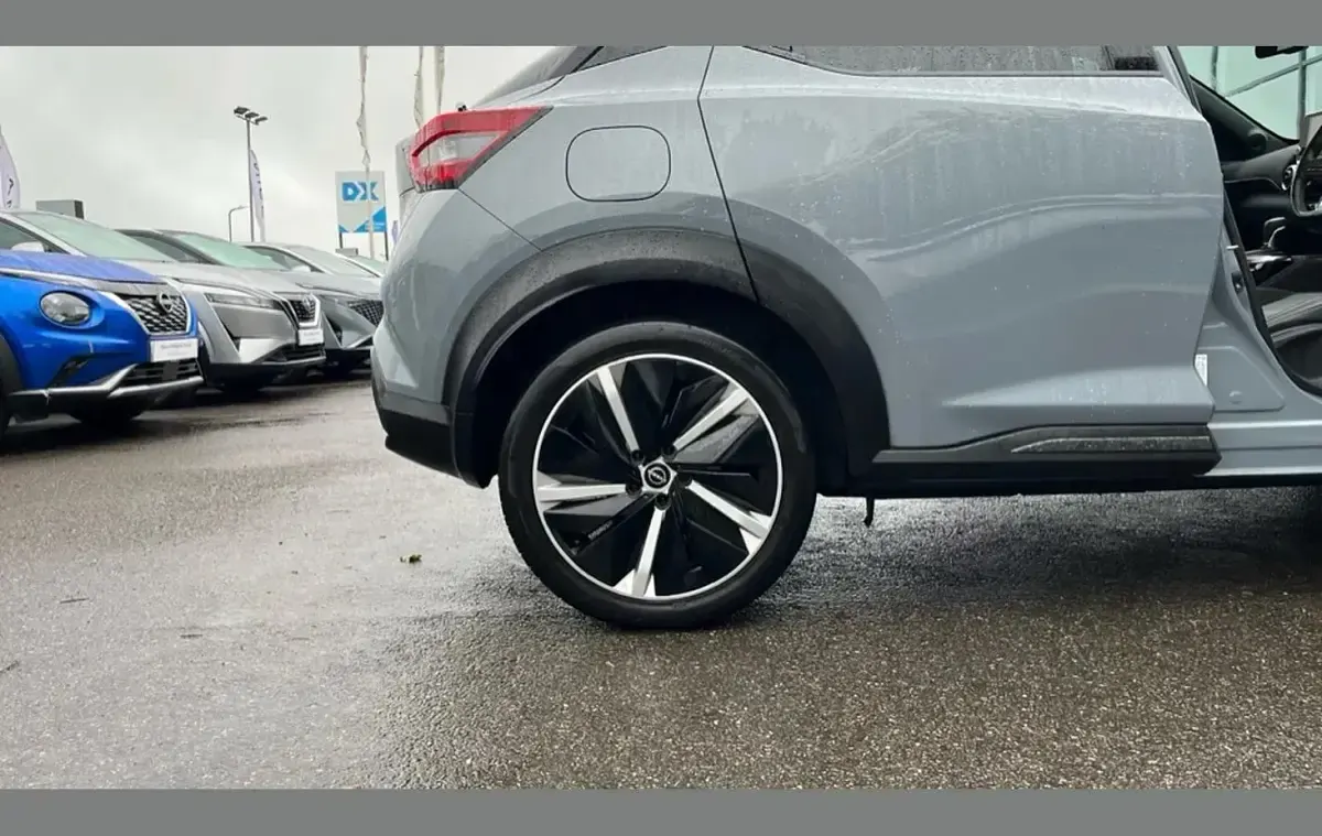 Used Nissan Juke Tekna+ 143 HP (105 kW) 2023 Grey SUV