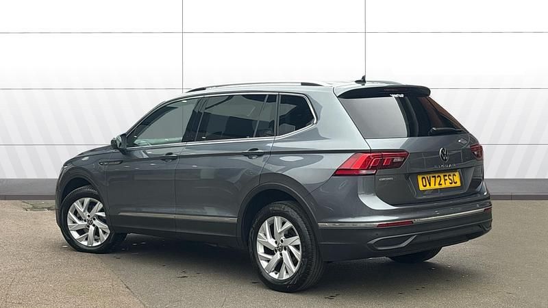 Used VW Tiguan Allspace Life 150 HP (110 kW) 2022 Grey SUV