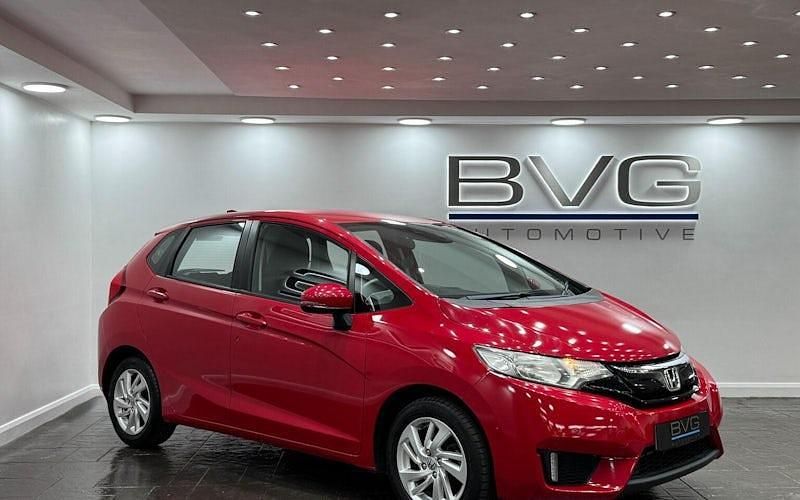 Begagnad Honda Jazz SE 102 HK (75 kW) 2016 Röd Halvkombi