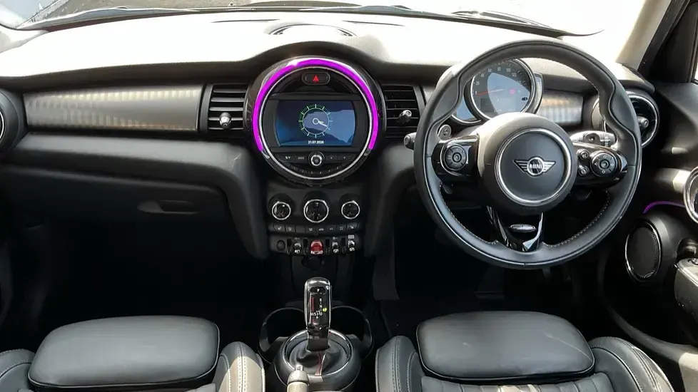 Used Mini Cooper S Exclusive 189 HP (139 kW) 2021 Black Hatchback