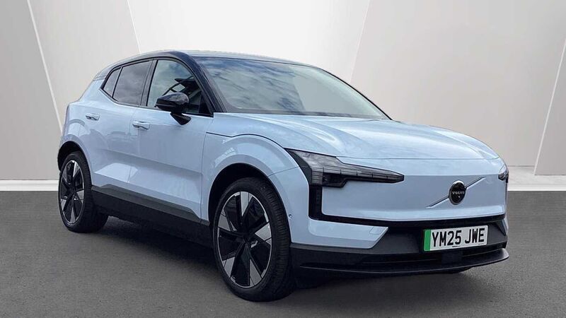 New 2025 Volvo EX30 Performance SUV | £36,995 (Good price) - Image 1/3