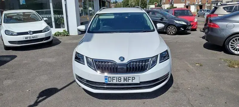 Used Skoda Octavia SE L 116 HP (85 kW) 2018 White