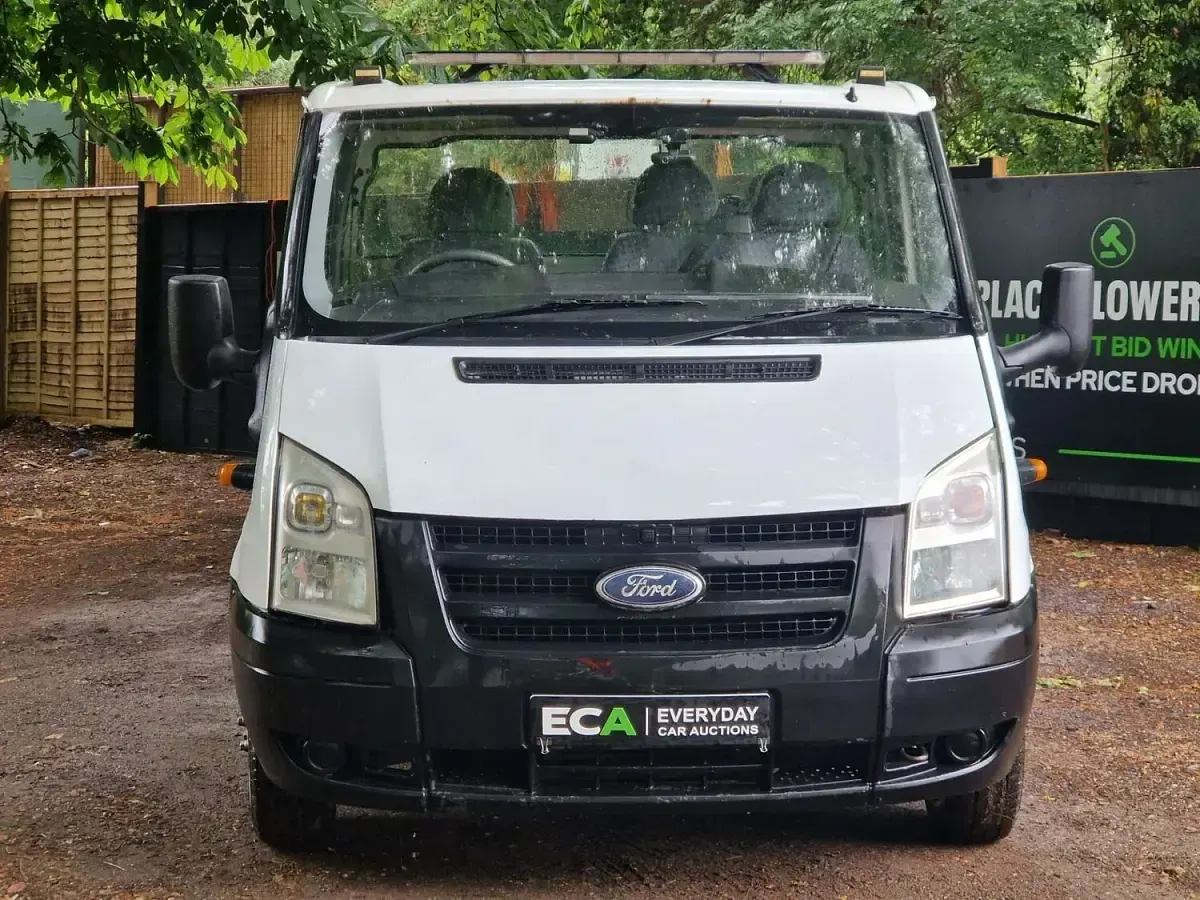 Used Ford Transit 140 HP (102 kW) 2007 White Cabriolet