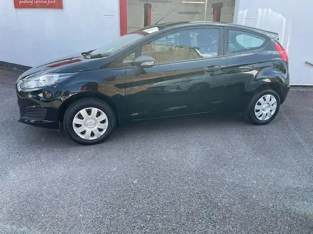 Used Ford Fiesta Studio 2013 Black Hatchback