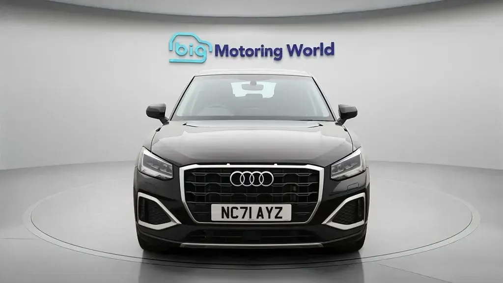 Używany Audi Q2 Sport 150 KM (110 kW) 2022 Czarny SUV