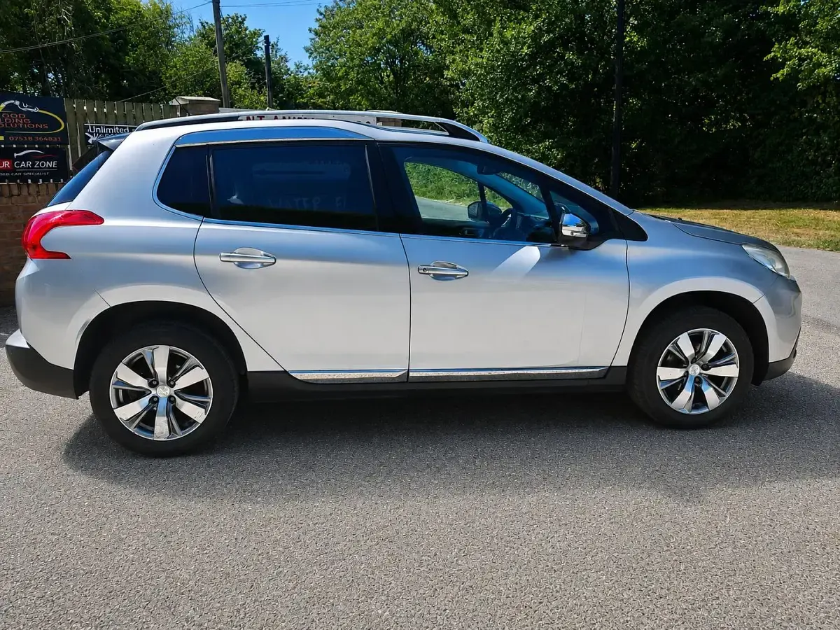 Used Peugeot 2008 Allure 82 HP (60 kW) 2016 Grey SUV