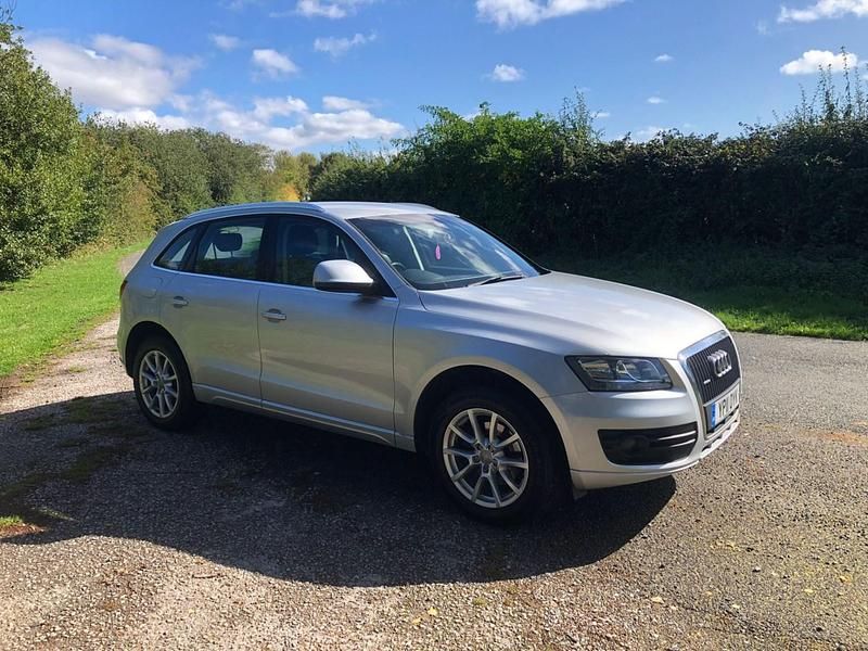 Silver Used 2011 Audi Q5 SUV | £3,290 - Image 1/4