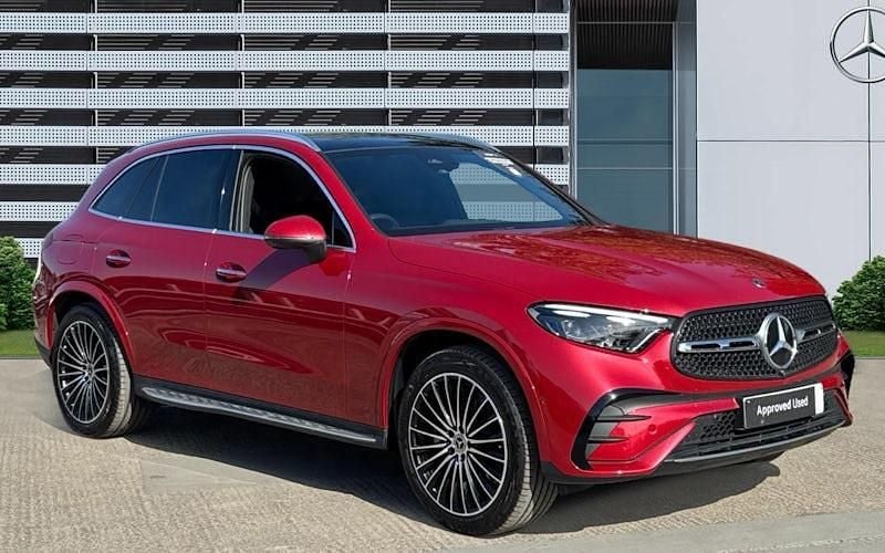 Begagnad Mercedes GLC300 AMG Line Premium Plus 269 HK (197 kW) 2024 Kombi