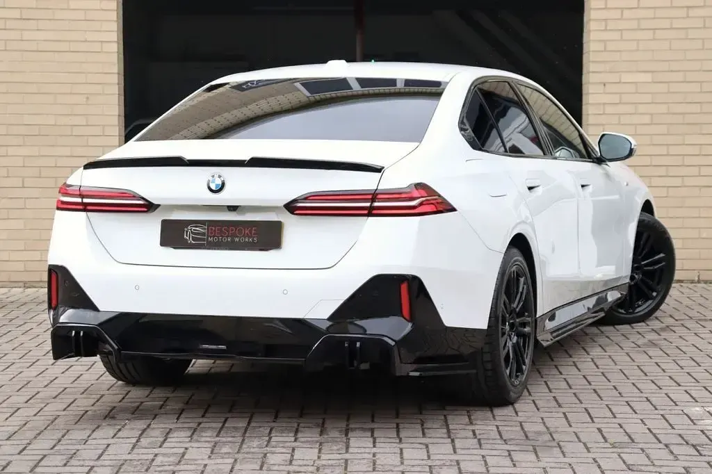 Used BMW 520 M Sport 2023 White Sedan