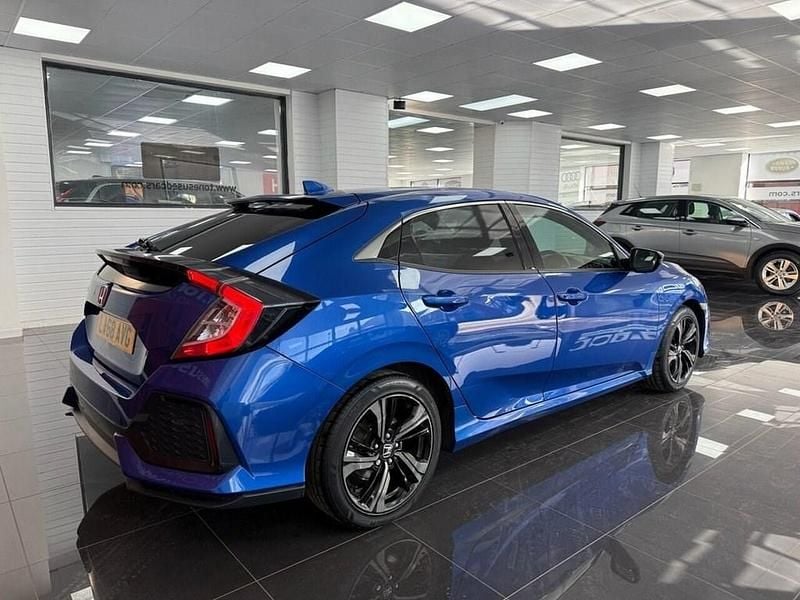 Used Honda Civic SR 126 HP (92 kW) 2018 Blue Hatchback