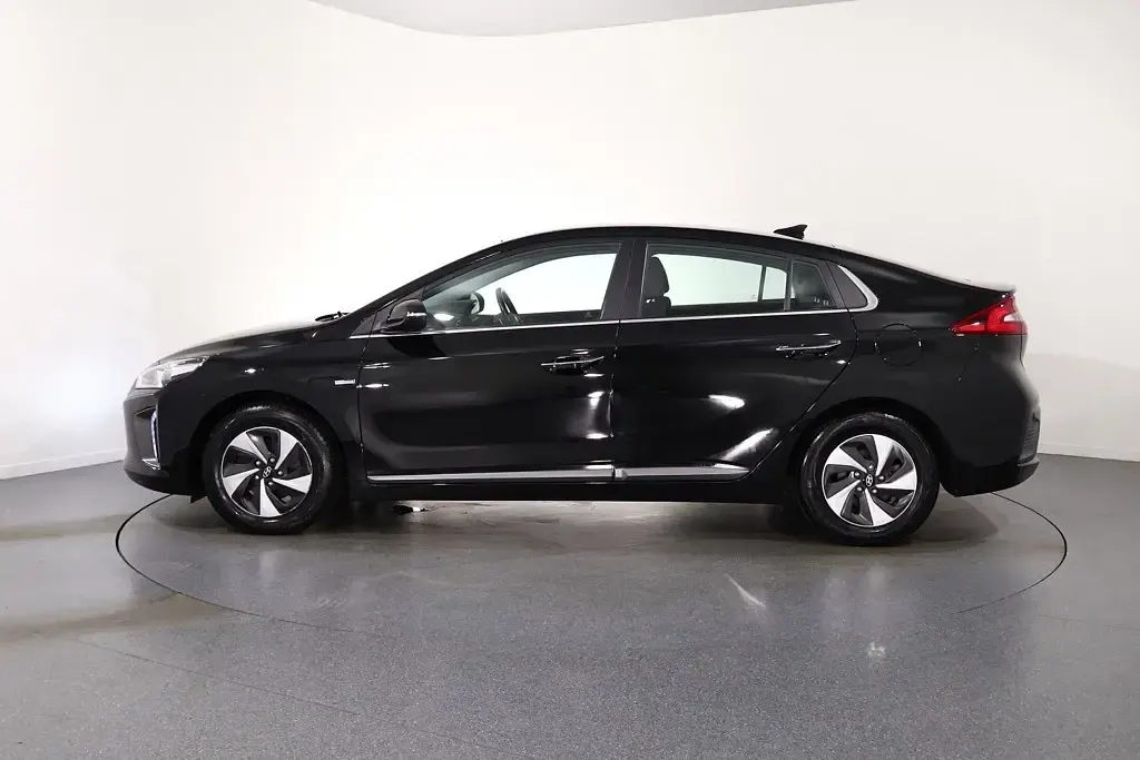 Used Hyundai Ioniq Premium 141 HP (103 kW) 2019 Black Hatchback