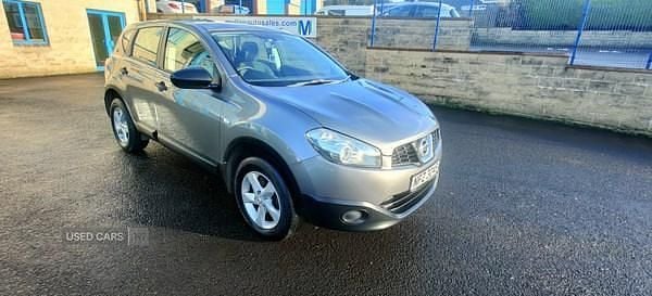 Grey Used 2013 Nissan Qashqai Visia SUV | £4,350 (Fair price) - Image 1/4