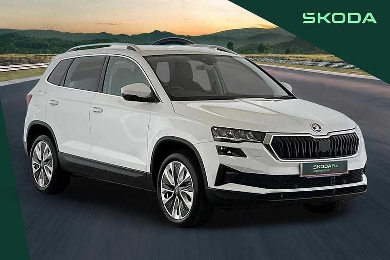 White Used 2025 Skoda Karoq SE L SUV | £26,990 (A bit pricey) - Image 1/4