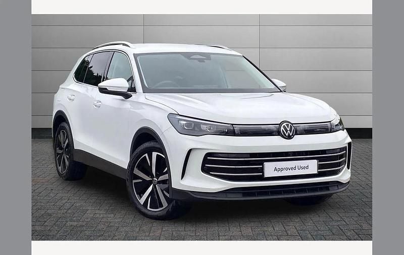 Used VW Tiguan Elegance 150 HP (110 kW) 2025 White SUV
