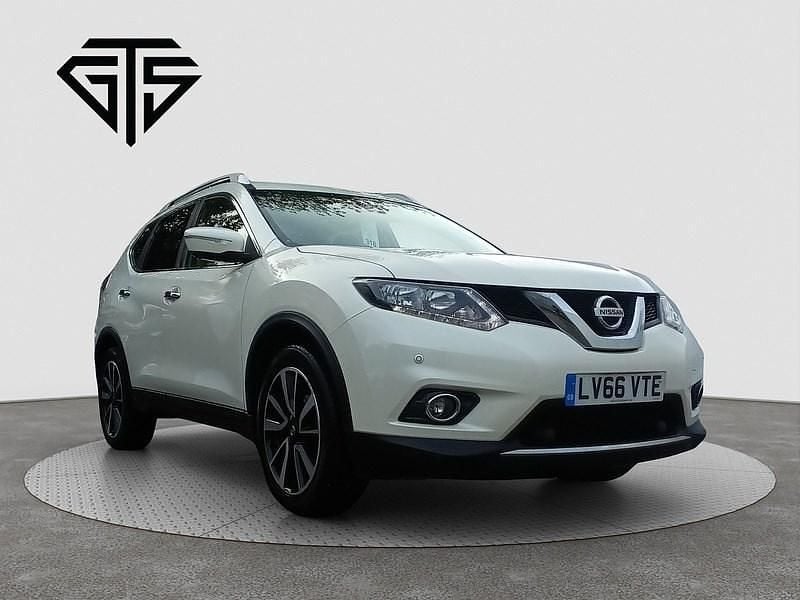 White Used 2016 Nissan X-Trail N-Vision SUV | £10,295 (Fair price) - Image 1/4