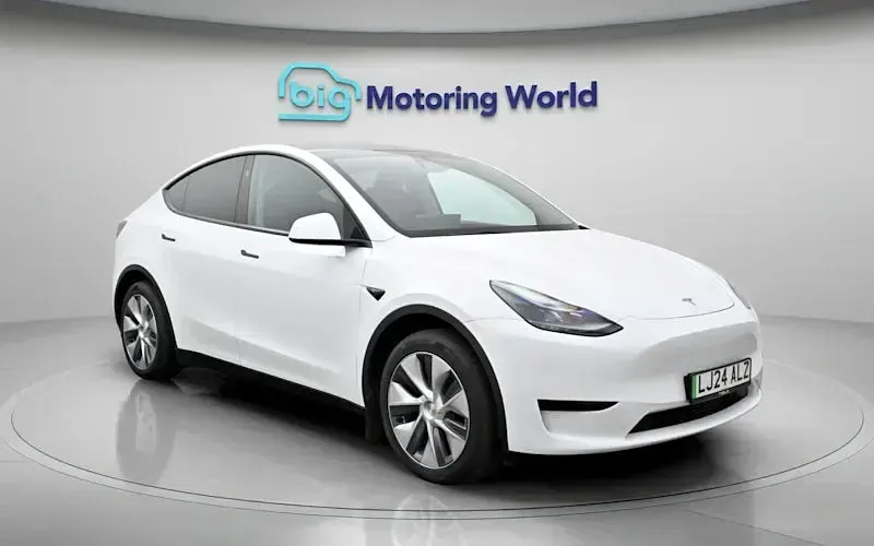 Used Tesla Model Y RWD 254 kW (346 HP) 2024 White SUV