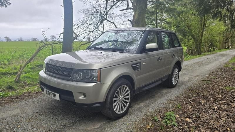 Used Land Rover Range Rover SE 2011 Gold SUV