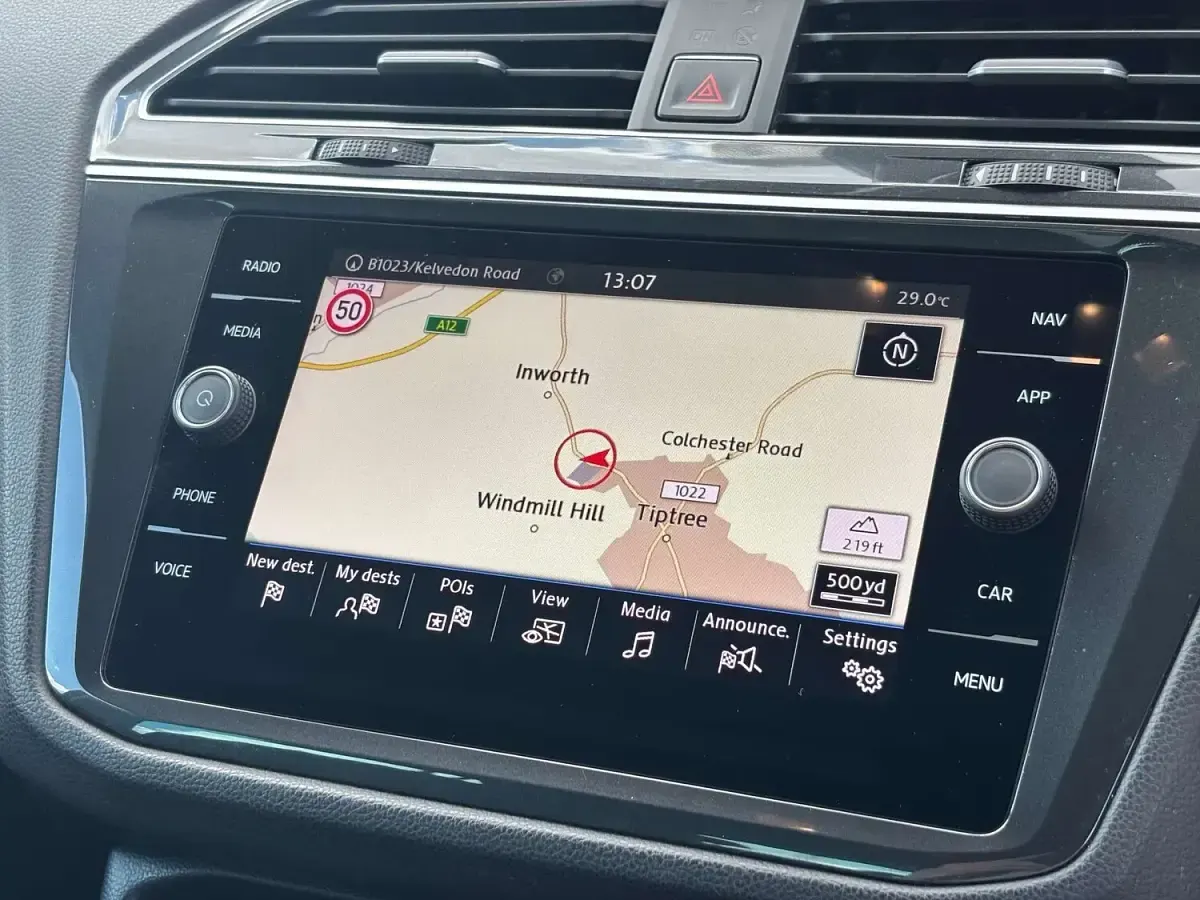 Used VW Tiguan SE 125 HP (91 kW) 2018 Grey SUV