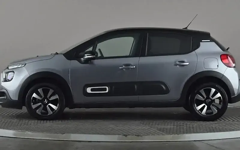 Begagnad Citroën C3 PureTech 83 HK (61 kW) 2024 Grå Halvkombi
