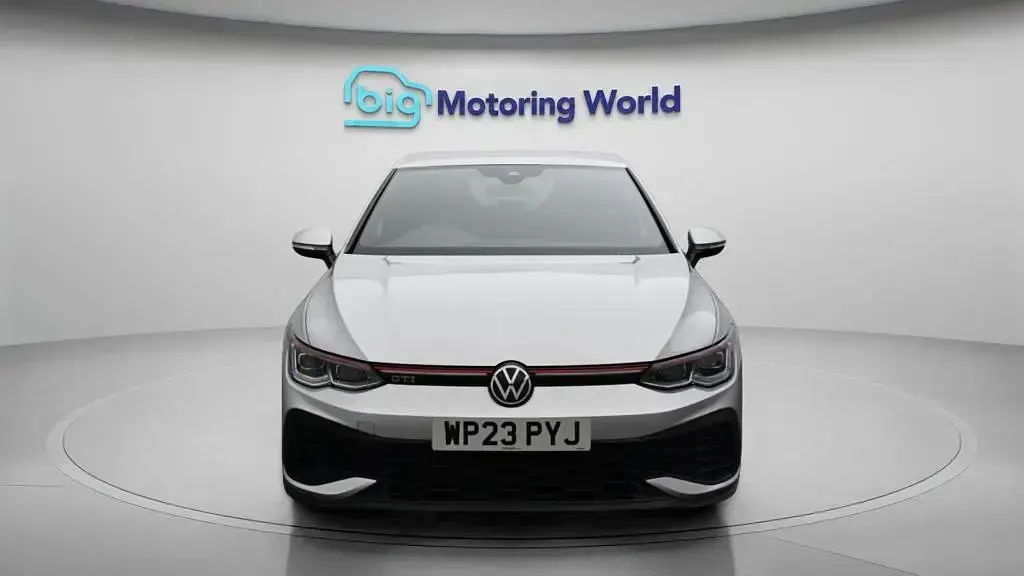 Used VW Golf VIII GTI Clubsport 300 HP (220 kW) 2023 Silver Hatchback