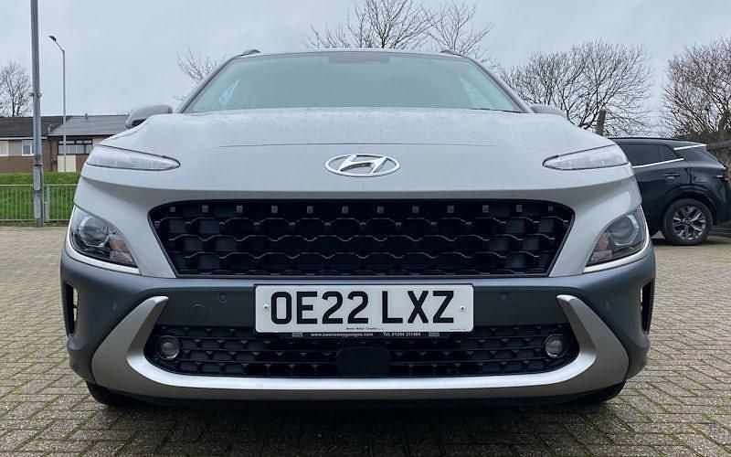 Used Hyundai Kona Premium 141 HP (103 kW) 2022 Grey SUV