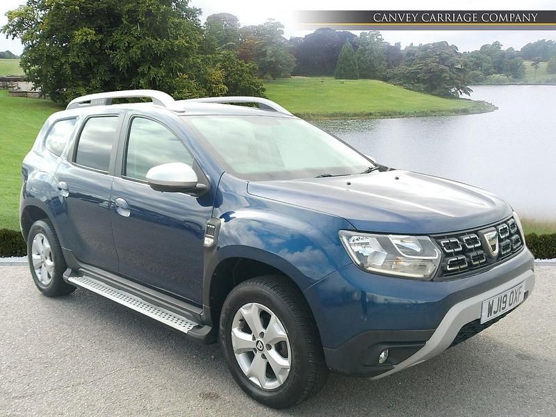 Blue Used 2019 Dacia Duster Comfort Hatchback | £10,900 (Fair price) - Image 1/4