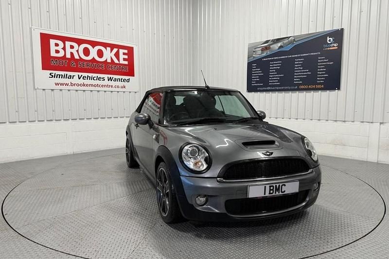 Used 2010 Mini Cooper S Hatchback | £4,490 (Fair price) - Image 1/1
