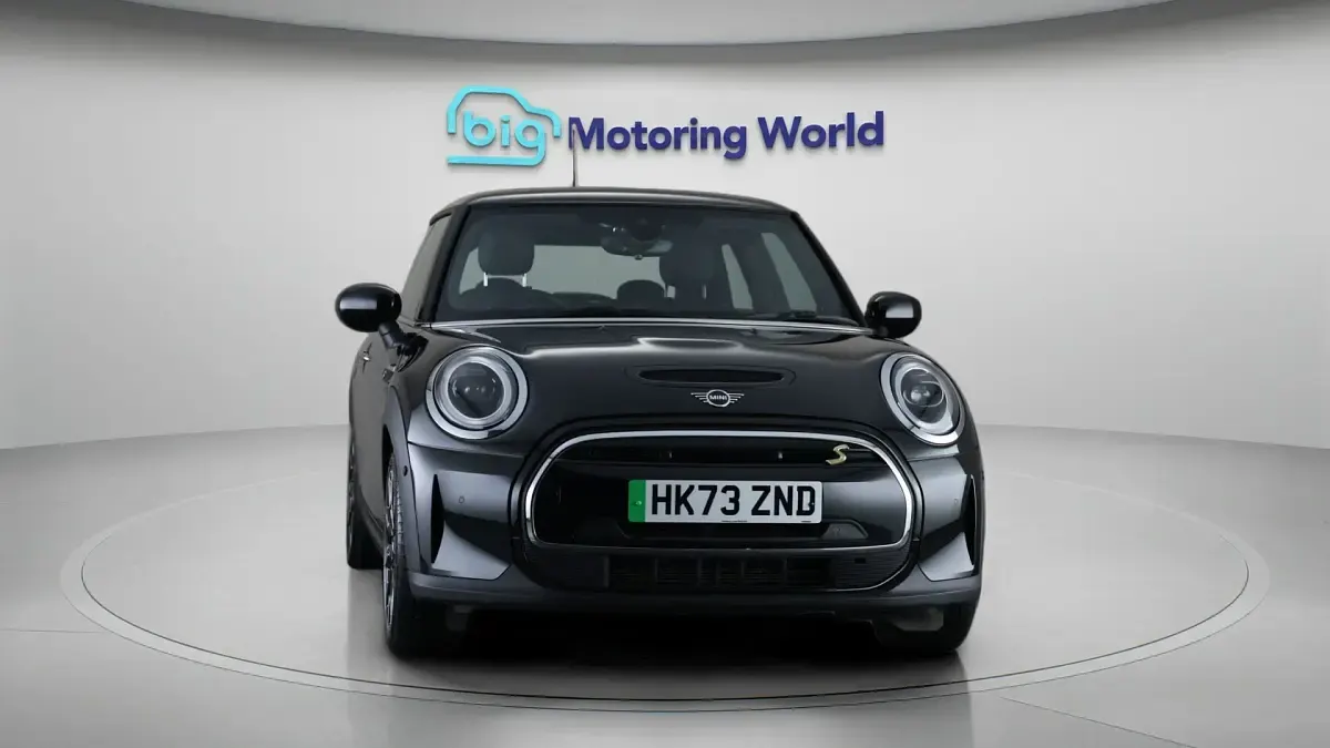 Used Mini Cooper SE Hatch 135 kW (184 HP) 2023 Hatchback