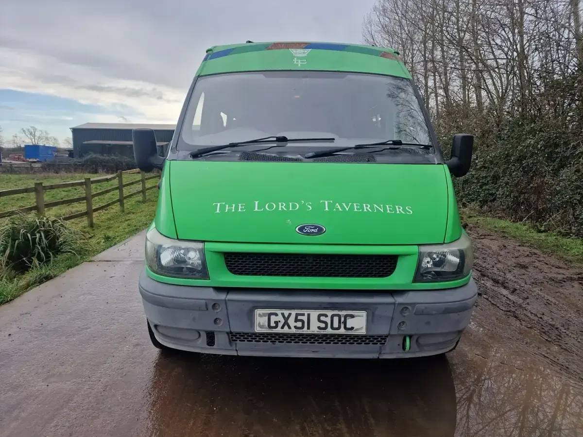 Używany Ford Transit 160 KM (117 kW) 2001 Zielony